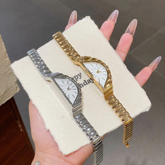 Stylish And Creative Quartz Bracelet Watch With A Premium High-end Feel