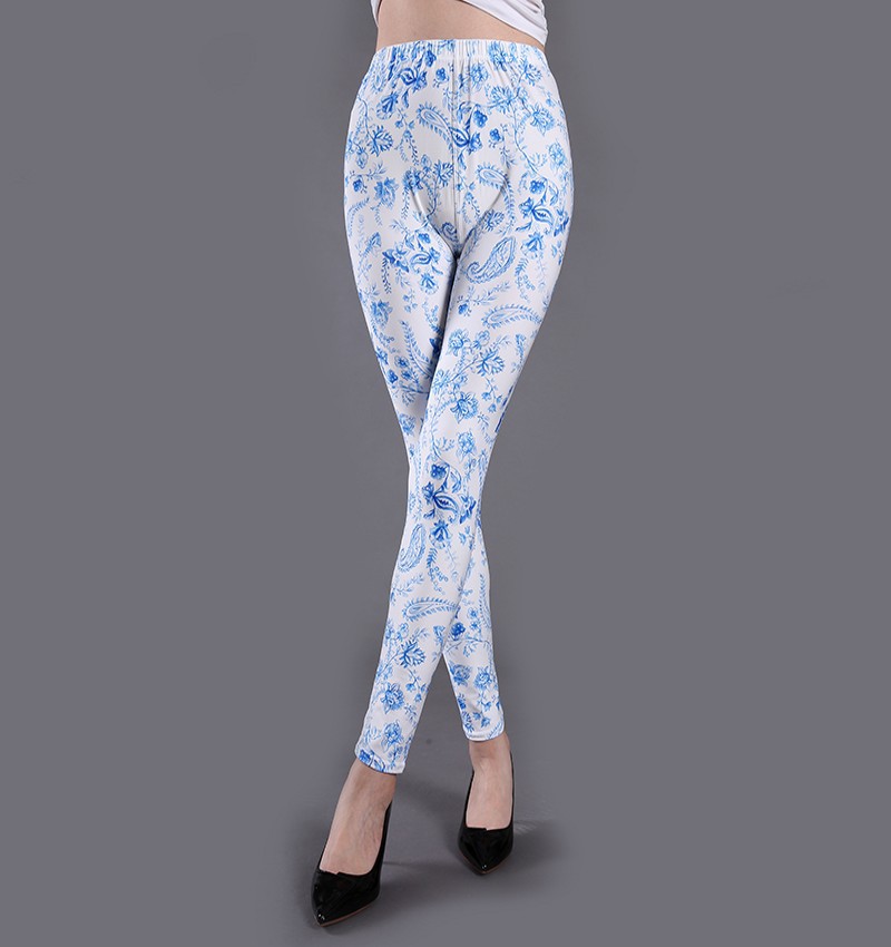Forår Og Sommer Mælkesilke Trykte Leggings Til Kvinder