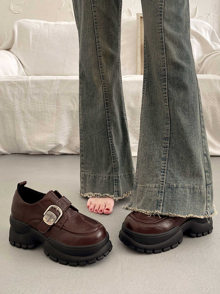Retro Raise The Bottom Small Leather Shoes Female Loafers