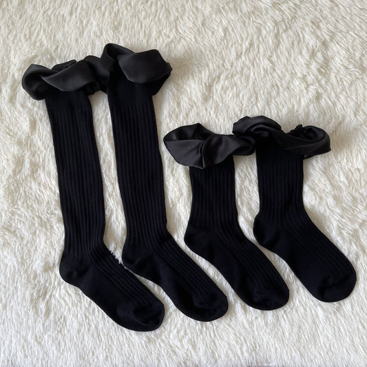 Hand-sewn Three-dimensional Rotating Bubble Mouth Pleated Lotus Lace Pure Black Stockings