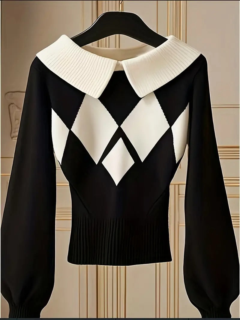 Women's Chic Sweater - Elegant Pullover With Long Flowing Lines