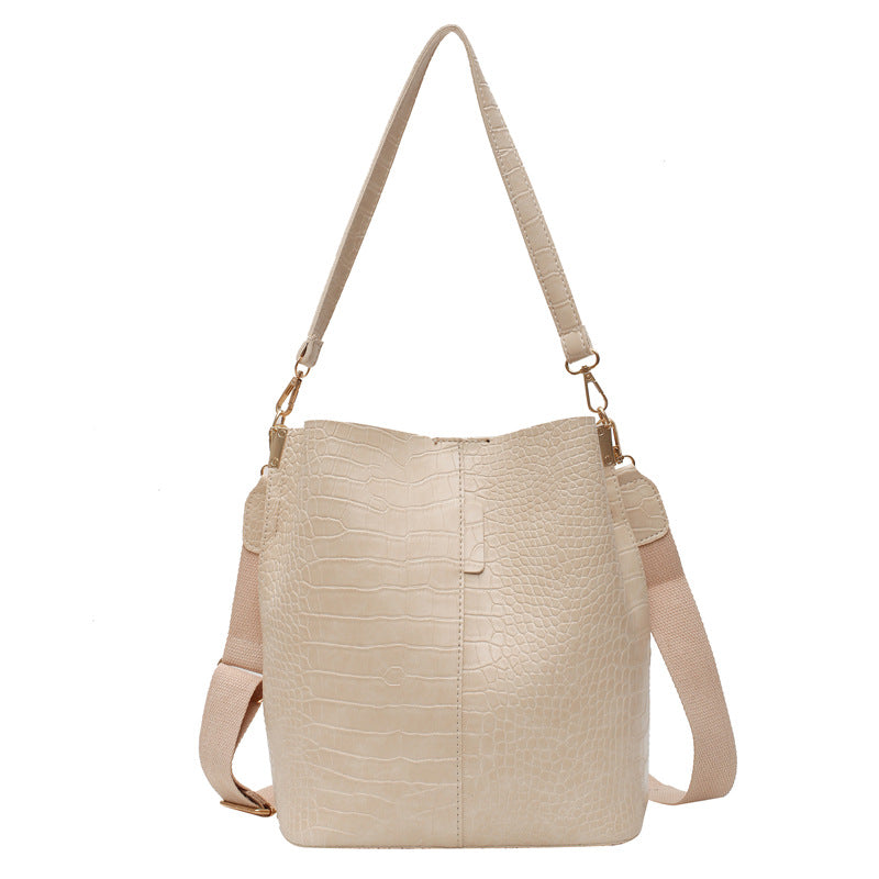 Large-Capacity Bag Female New Retro Fashion Bucket Bag Korean Version Of Simple And Versatile One-Shoulder Messenger Handbag
