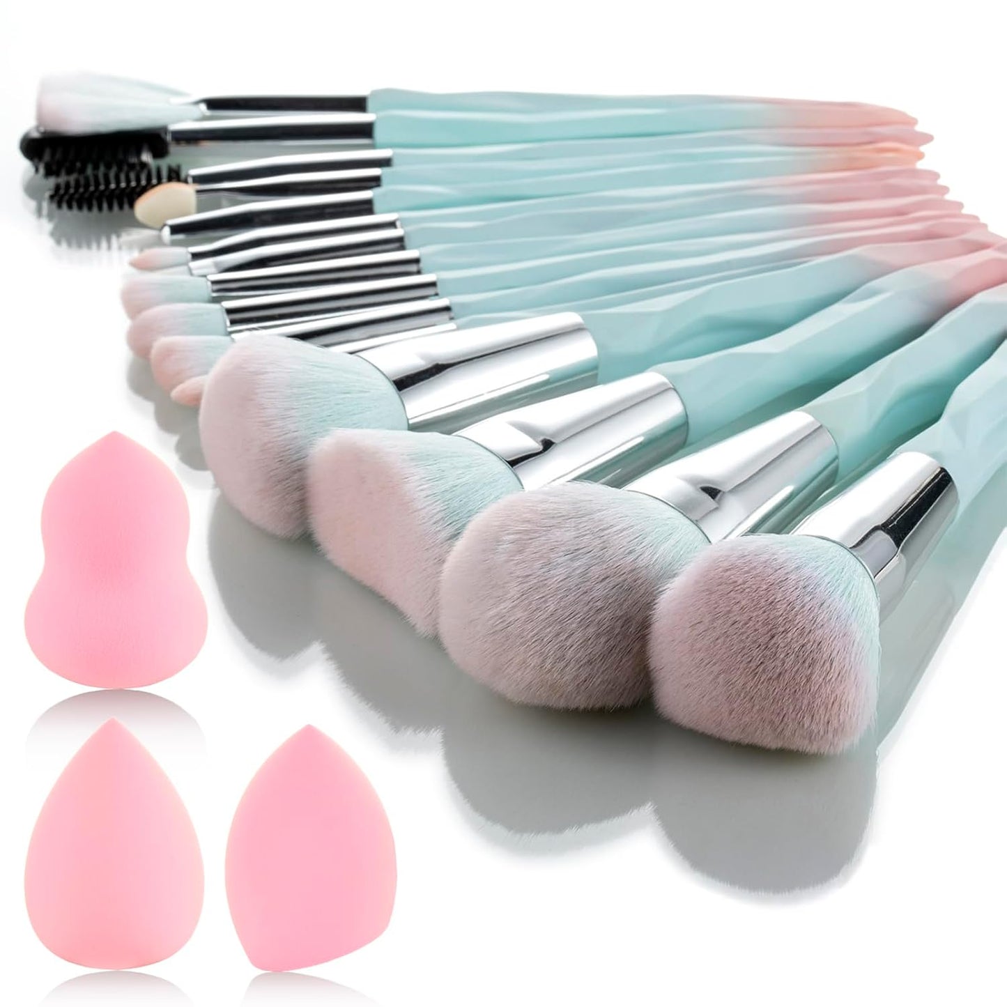 Black Makeup Brushes and Makeup Sponges 18Pcs Makeup Tool Set Makeup Brushes Set Natural Synthetic Eye Shadow Foundation Make-Up Facial Mixed Powder Blusher Concealer Eye Makeup Brush Set