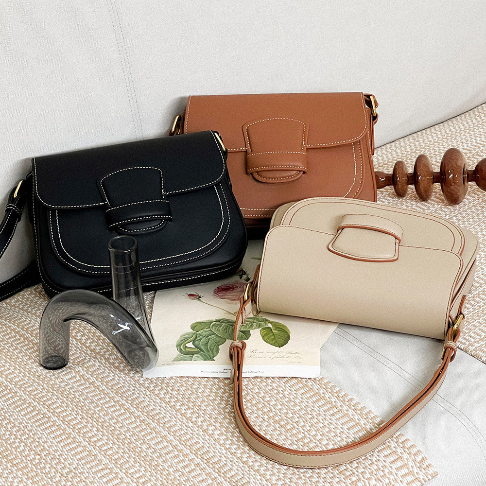 Udsøgt Skuldertaske/Crossbody-taske i ægte læder af høj kvalitet med klaplukning