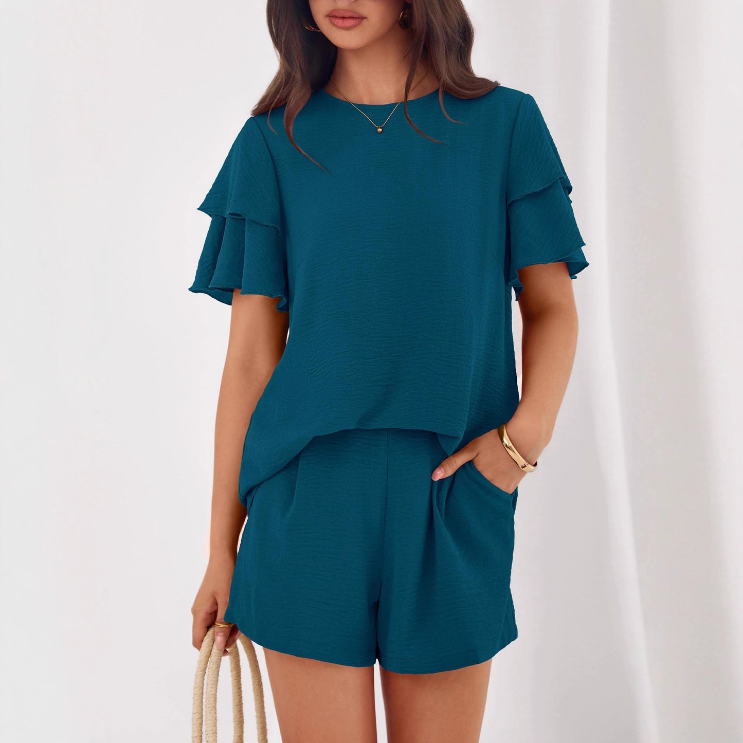 Women's Fashionable Casual Two-Piece Set Crew-Neck Short-Sleeve Top And Shorts