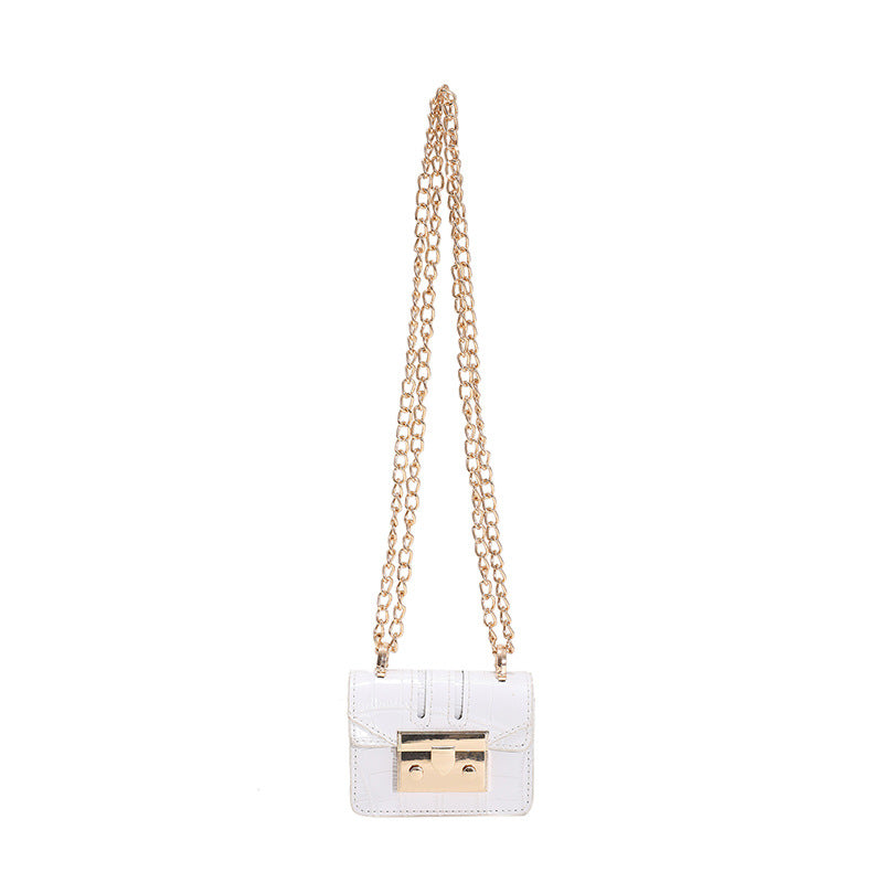New Trendy Patent Leather Fashion Chain Messenger Bag