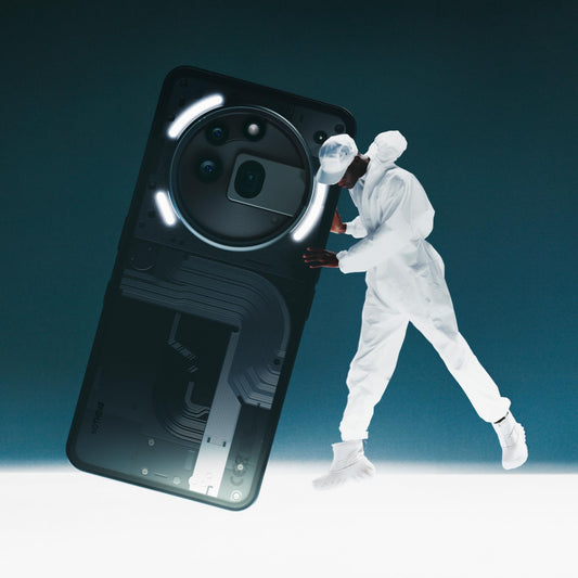 Nothing Telefon (3a) Pro 256 GB - Handy med 50 MP Periskop-Kamera, 50 MP Hauptkamera, 60-facher ultra zoom, essential space, 12 GB RAM, Langer Akkulaufzeit och 6,77" FHD+ AMOLED-display - svart