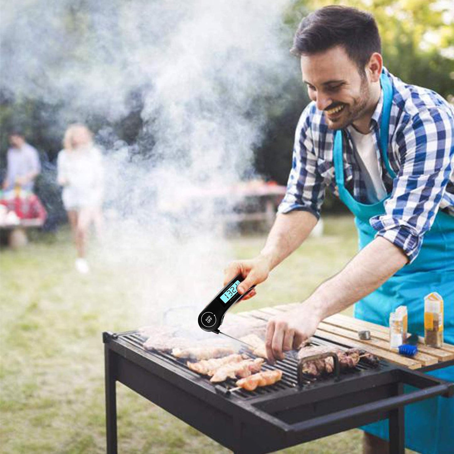 DOQAUS Kötttermometer Digital, 3s omedelbar läsning Matlagningstermometer, Vikbar Sond Grilltermometer med Hög Noggrannhet, Bakgrundsbelysning LCD-skärm, Automatisk på/av för Kök, Grill, Mjölk (svart)