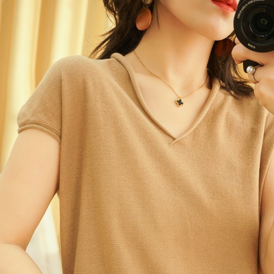 Womens Cotton-linen V-neck Short-sleeve T-shirt In Solid Colors