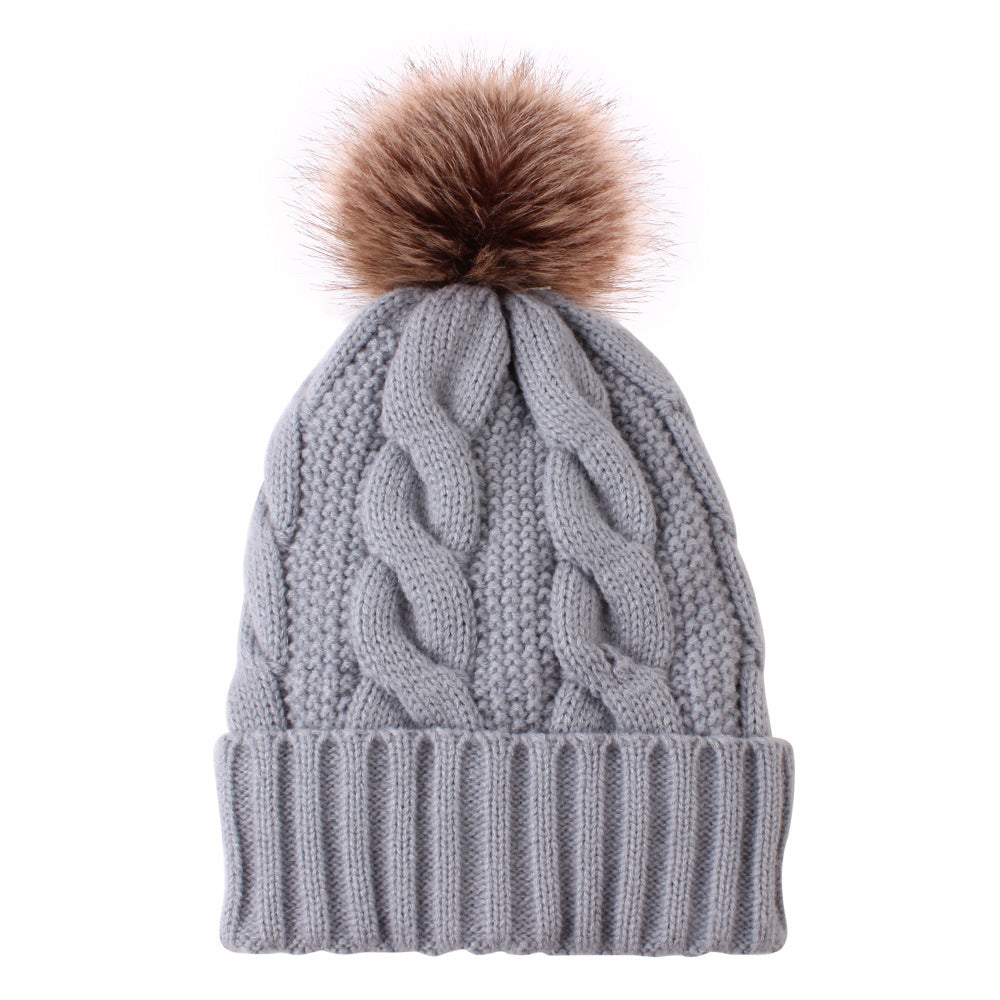 Women's Warm Plush Thickened Wool Ball Knitted Hat