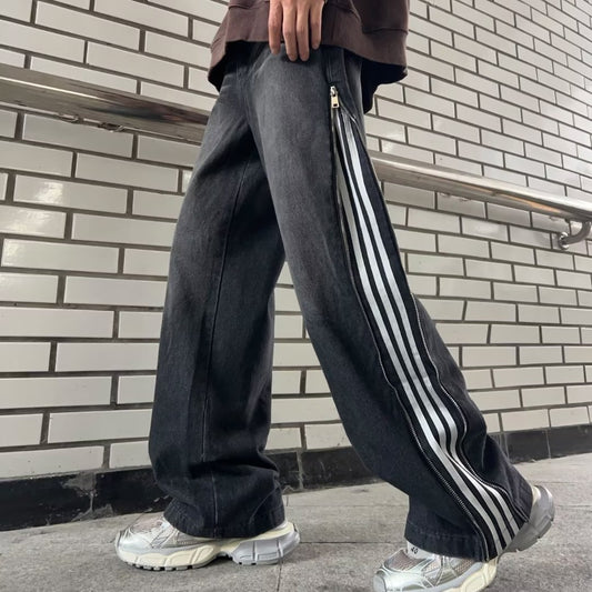 Herrejeans med tredobbelte syninger, løse