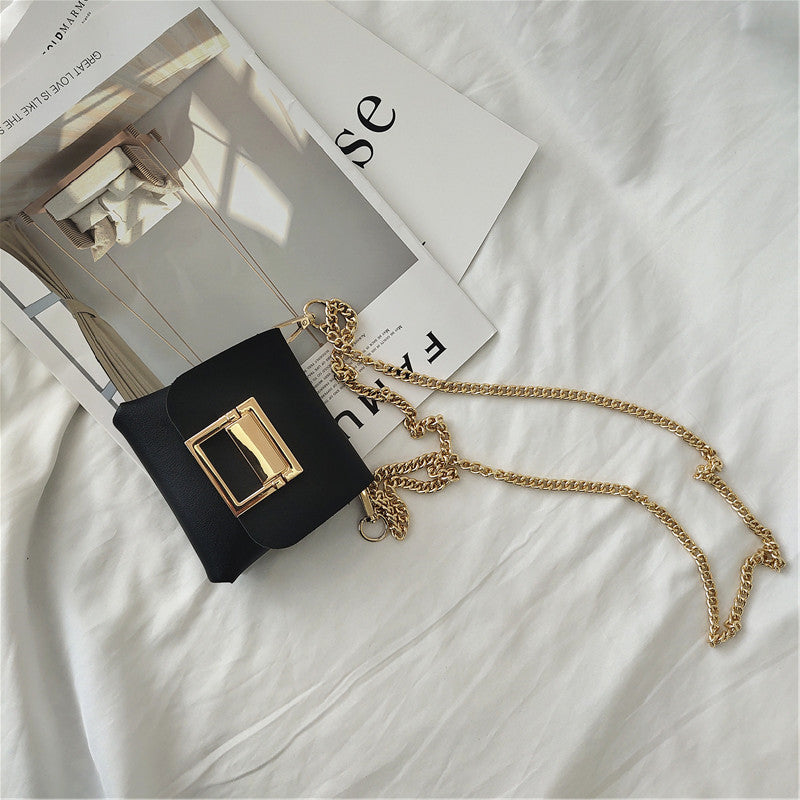 Small belt small bag
