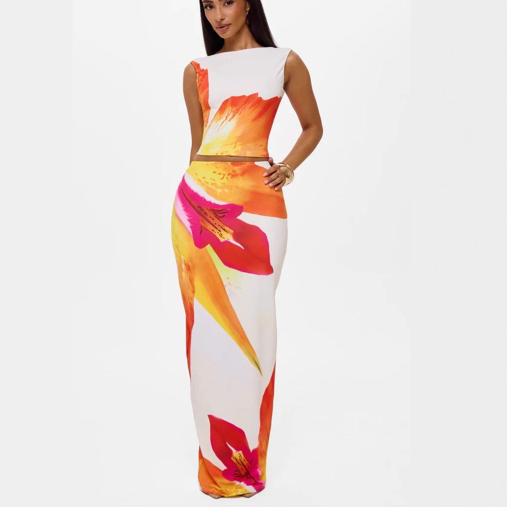 Fashionable Printed Sleeveless Crew-Neck Short T-Shirt And Casual Hip-Hugging Maxi Skirt Set For Vacation Style