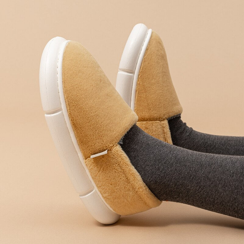 Home Plus Velvet Padded Bag With Cotton Slippers