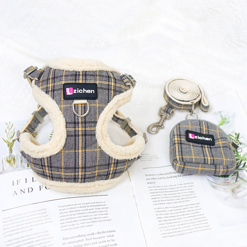 Dog Leash Vest With Plaid And Fleece Lining