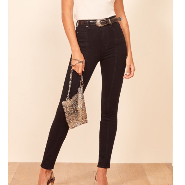 Syning af slankende damejeans