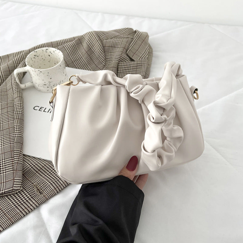 Fashionable Pleated Cloud Casual Fashionable Simple Texture Underarm Shoulder Bag