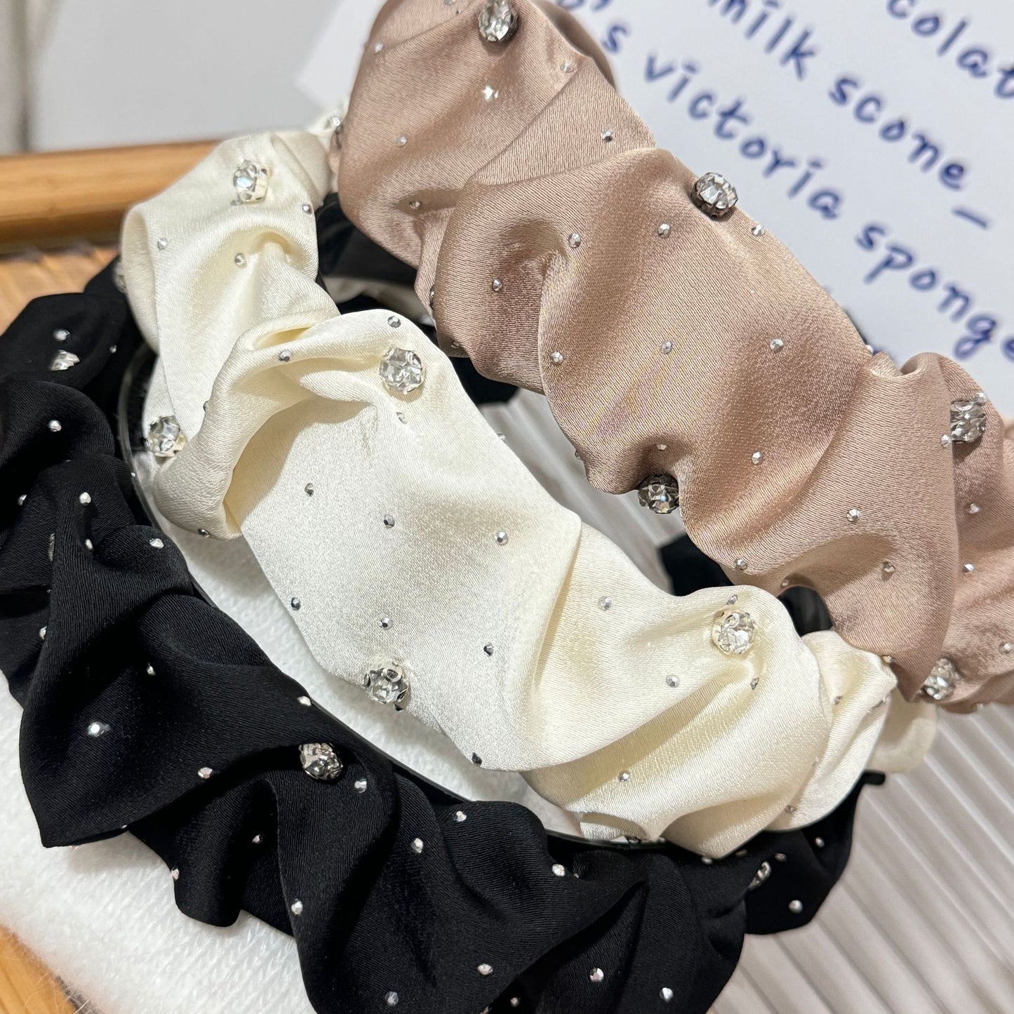 Pandebånd Høj Kranie Top Retro Sort Fuld Diamant Knust Hår