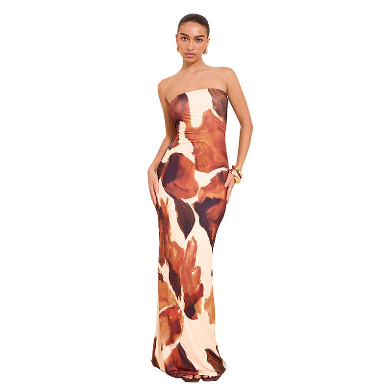 Kvinders stilfulde trykte off-shoulder tubekjole