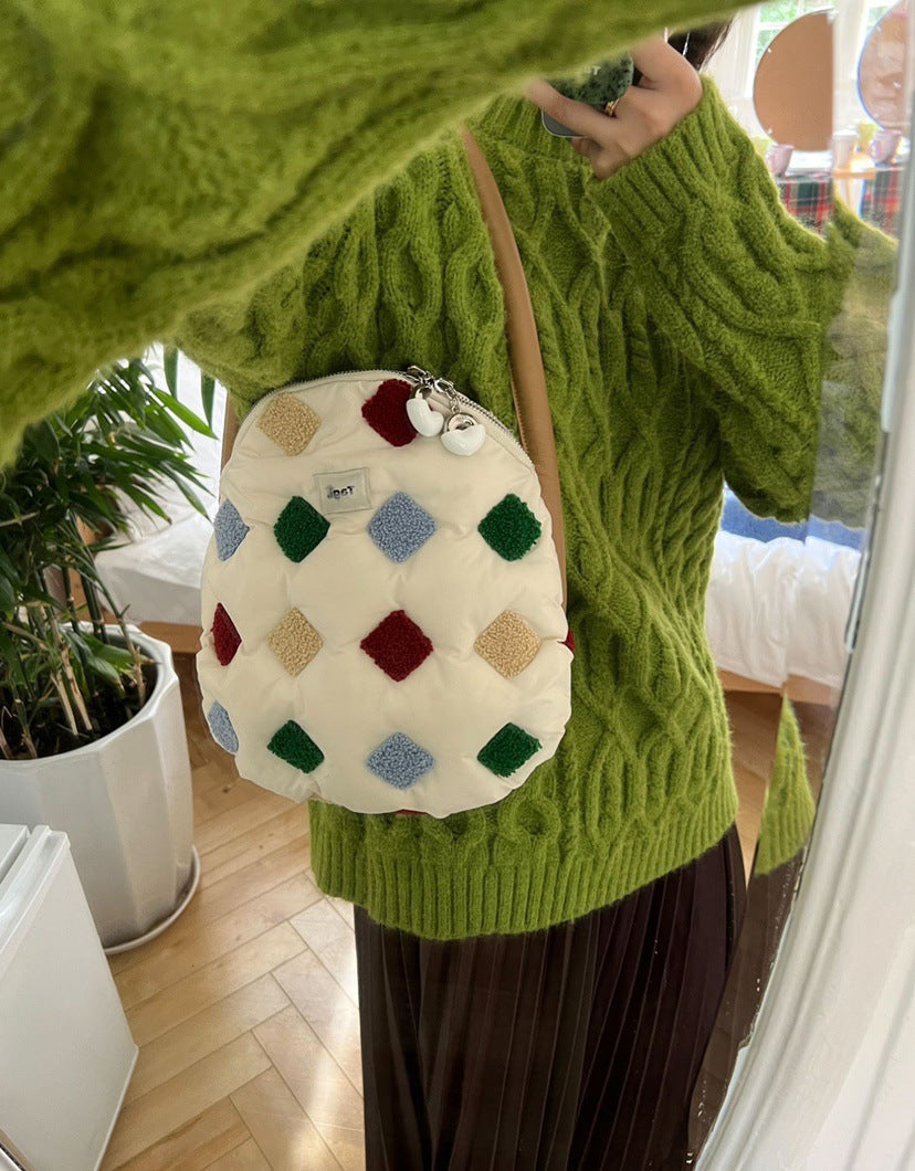 Niche Design Bag Fashion Underarm Bag Filled With Cotton Embroidery