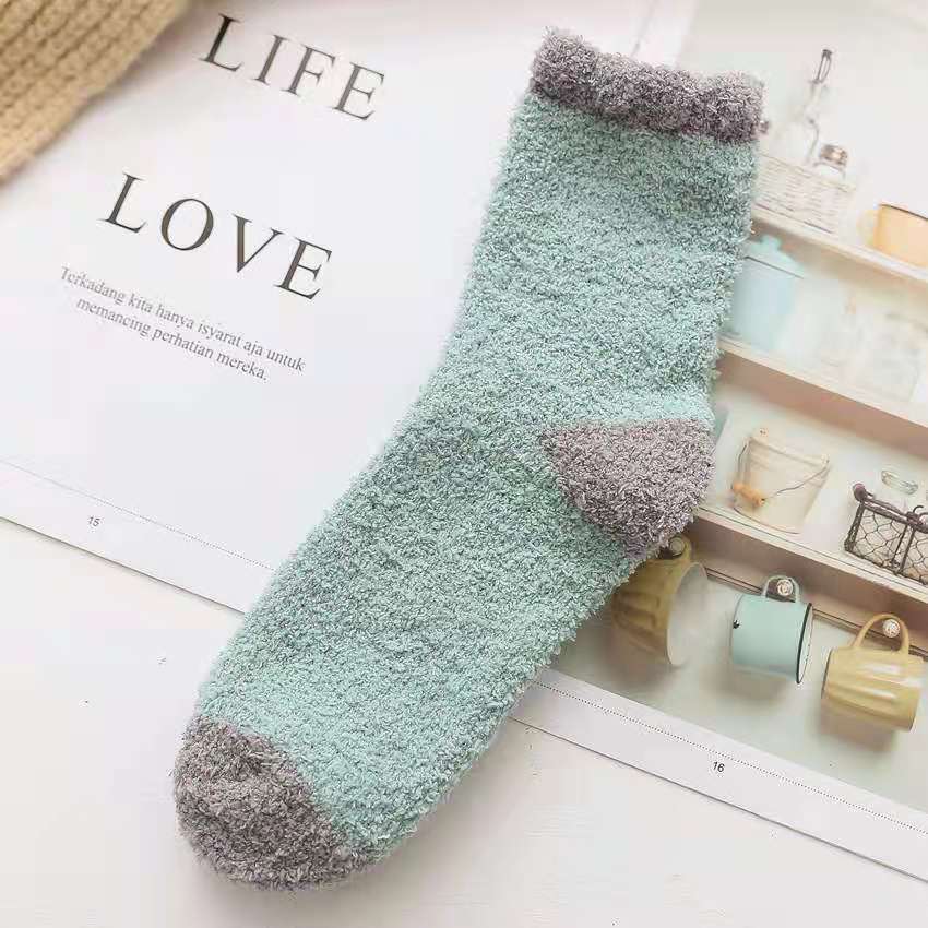 Color Twist Coral Fleece Winter Tube Socks