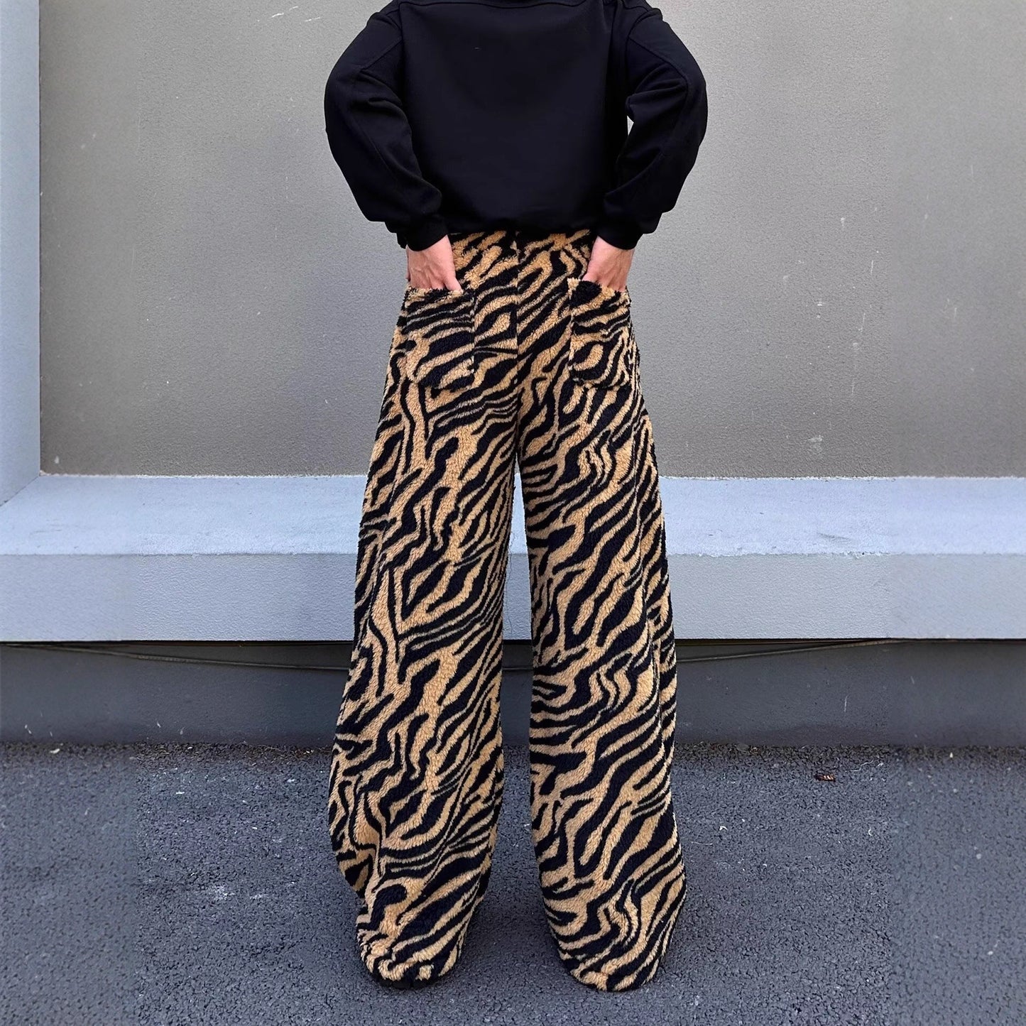 Womens High-Street Coffee-Colored Tiger-Print Casual Pants Warm And Loose-Fitting