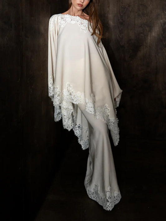 Elegant And Luxurious Lace-trimmed Shawl Dress