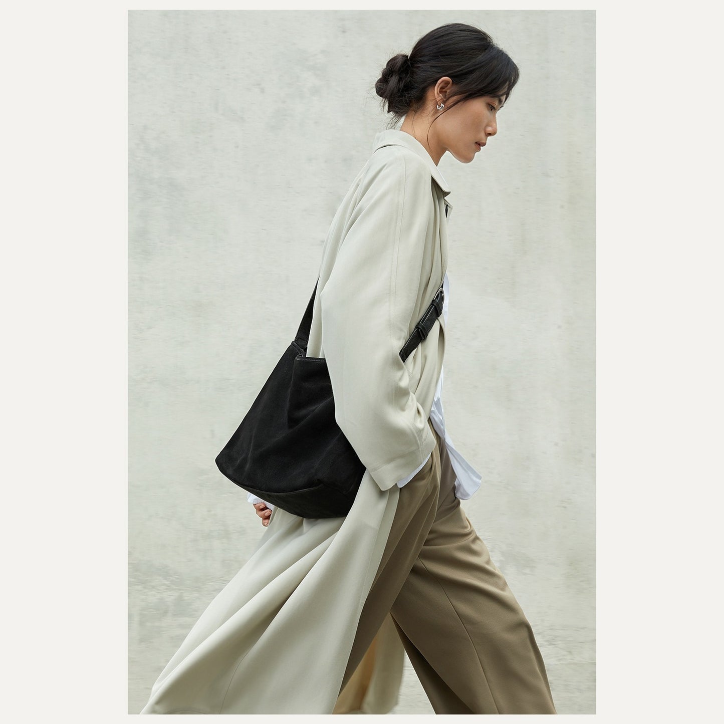 Large-capacity Crossbody Commuter Bag For Single-shoulder Wear