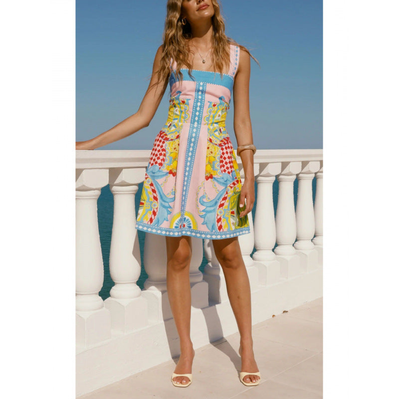 Short Dress With A Back Pleat And A Positioned Print