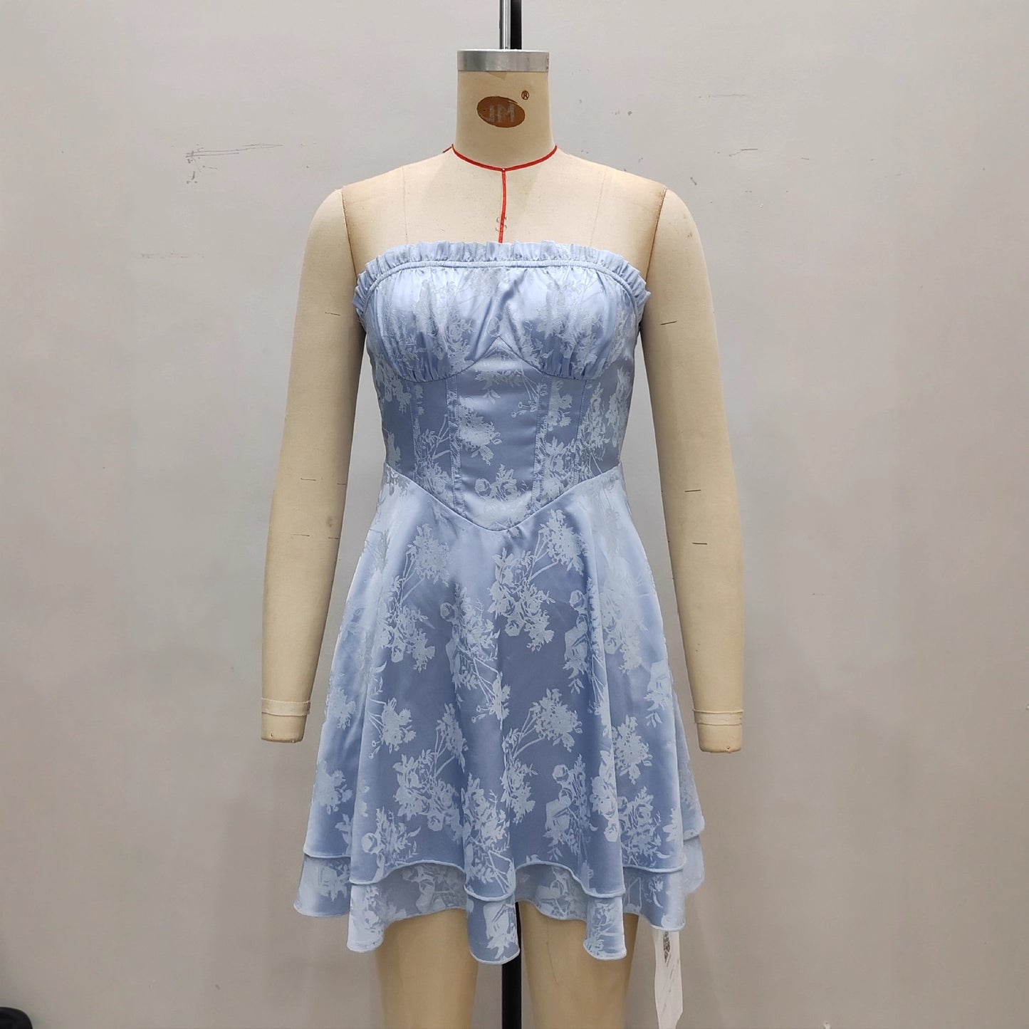 Womens Solid-Color French-style Strapless Pleated Dress