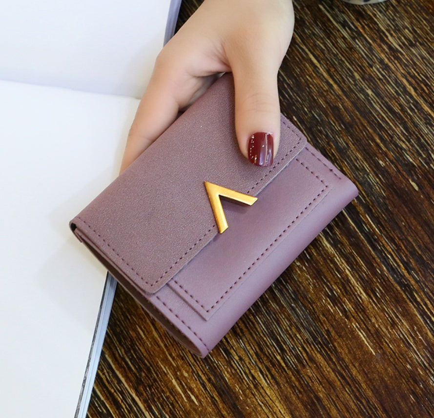 Retro short wallet