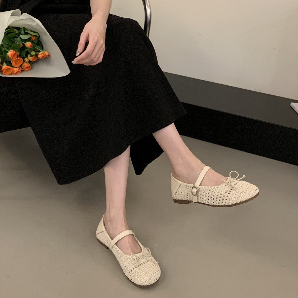 Retro Hollow Breathable Woven Mary Jane Shoes Women