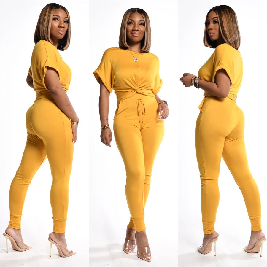 Solid Color Short-sleeved Pants Feature Sporty Casual Women's Suit