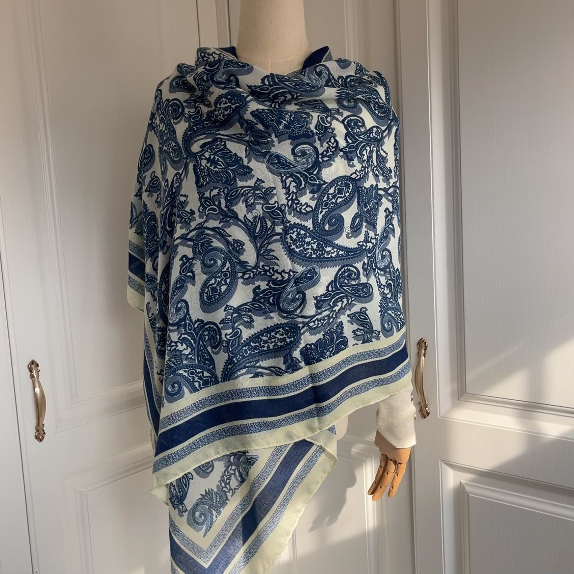 Women's Fashionable All-Match Resort-Style Beach Shawl