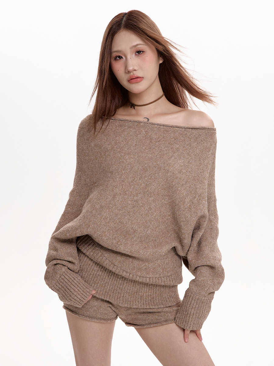 New Loose And Lazy Style Batwing Sleeve Top Off-neck Inner Sweater