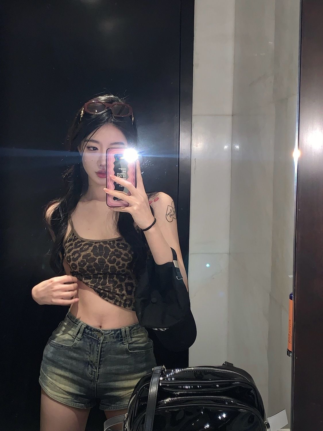 Cropped Form-fitting Base-layer Top