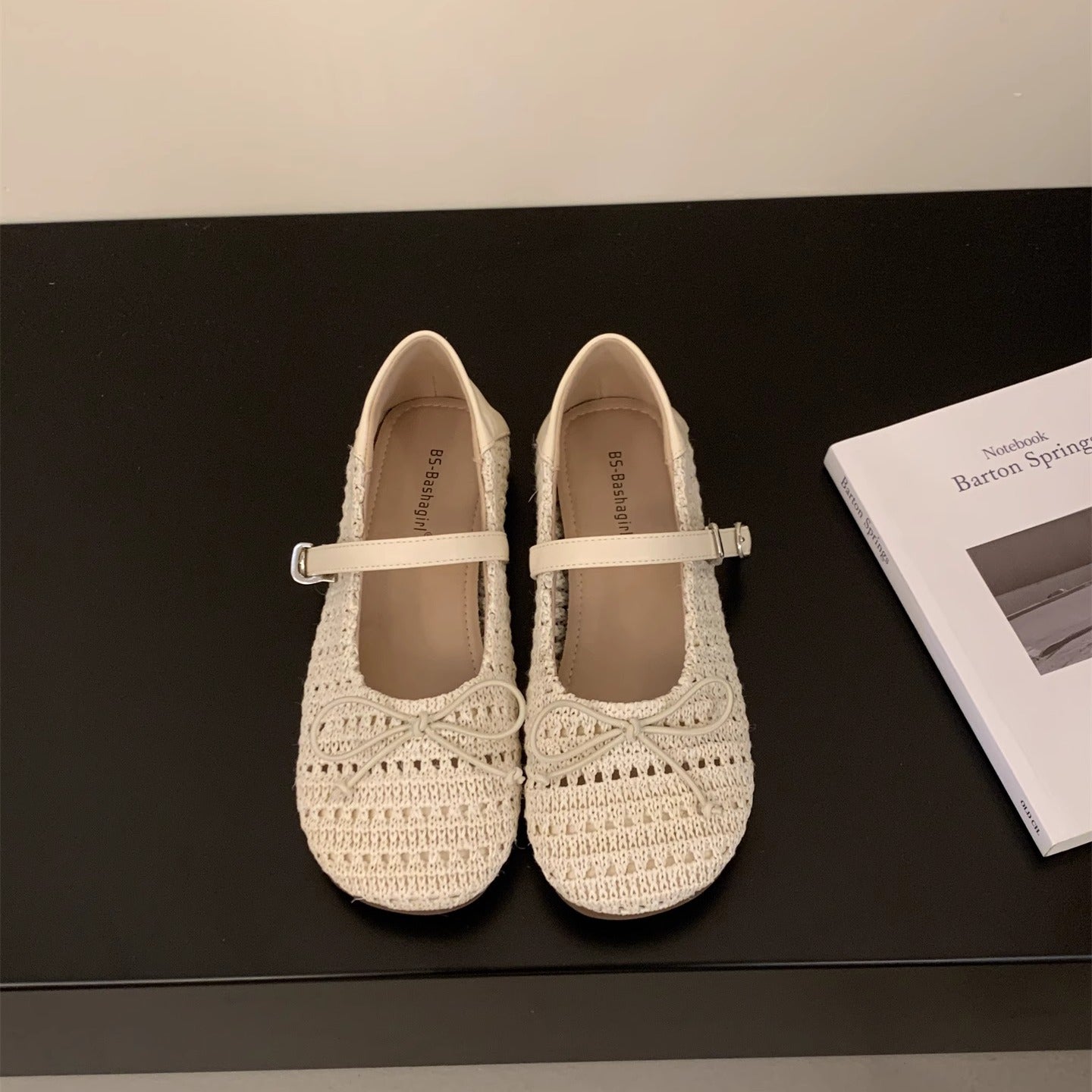 Retro Hollow Breathable Woven Mary Jane Shoes Women