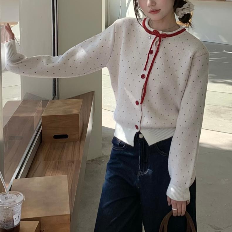 Women's Polka Dot Jacquard Lace-up Single-breasted Knitted Sweater