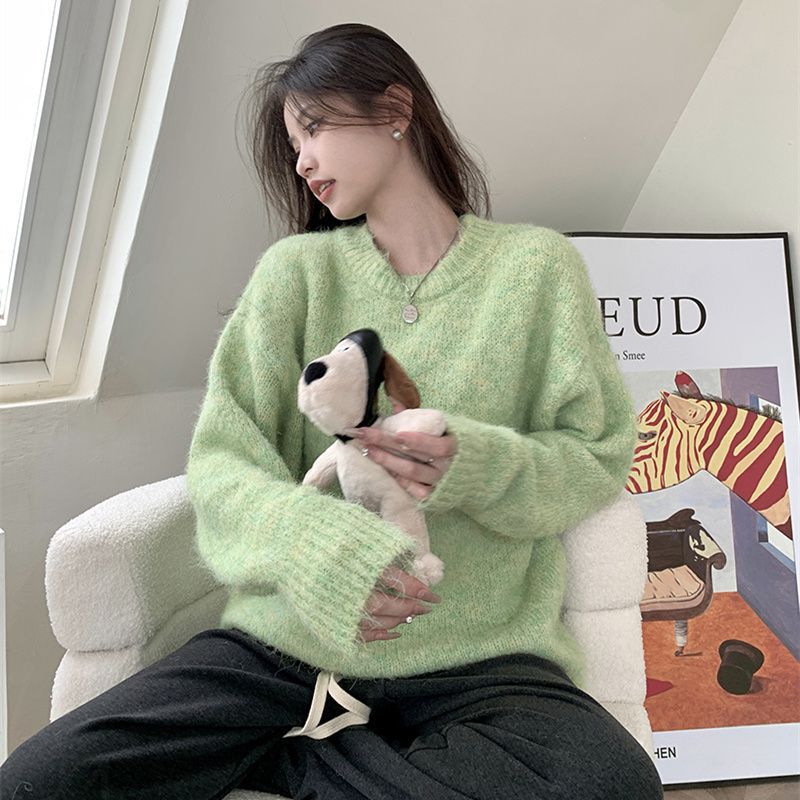 Women's Soft Round Neck Sweater