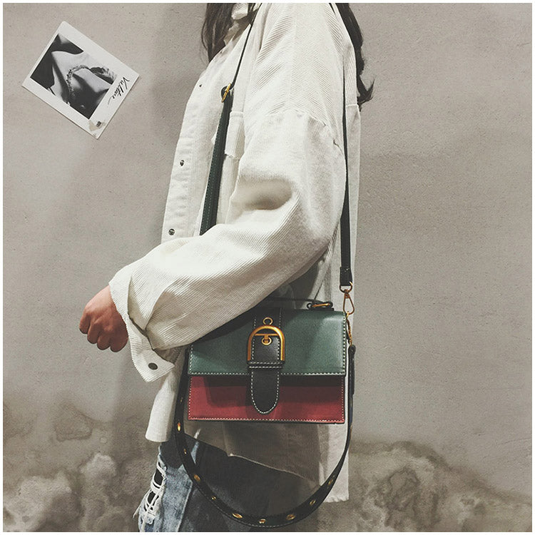 New trendy Korean girl's wild messenger bag