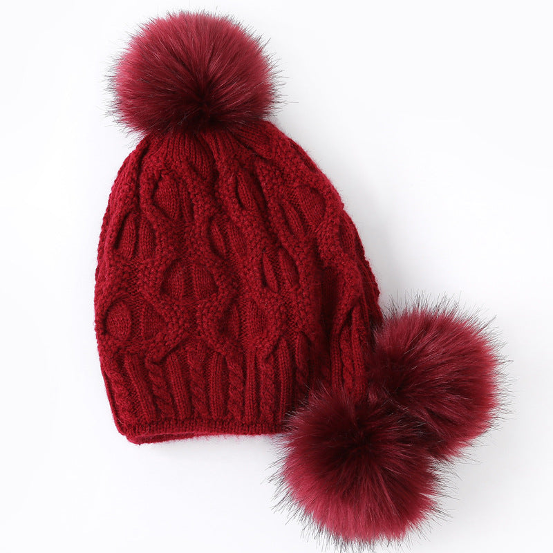 Ladies Hat With Three Hair Balls With Back Opening