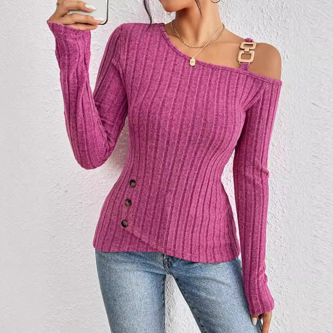 Ensfarvet afslappet off-shoulder T-shirt med asymmetrisk kant til kvinder