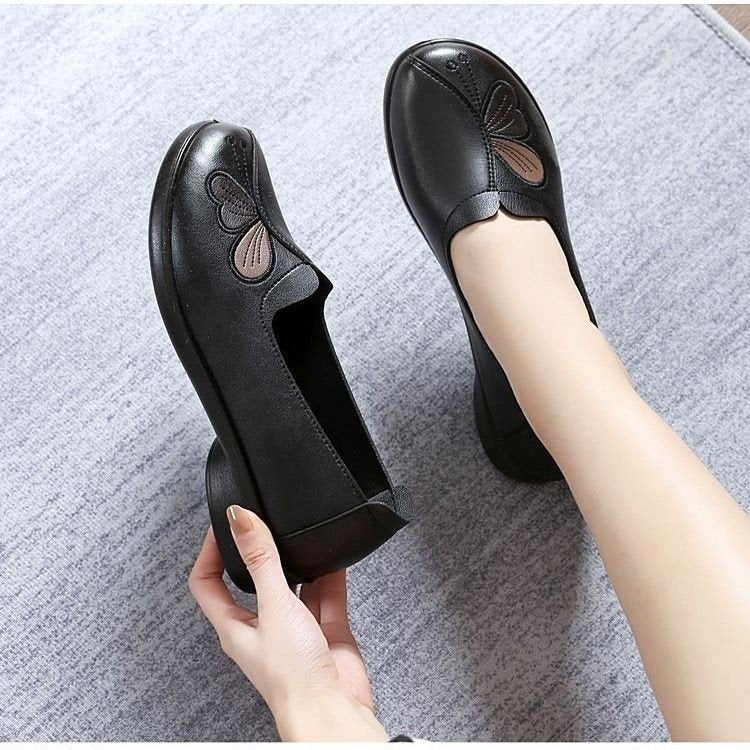 Women's Non-slip Flat Bottom Comfort Leather Shoes