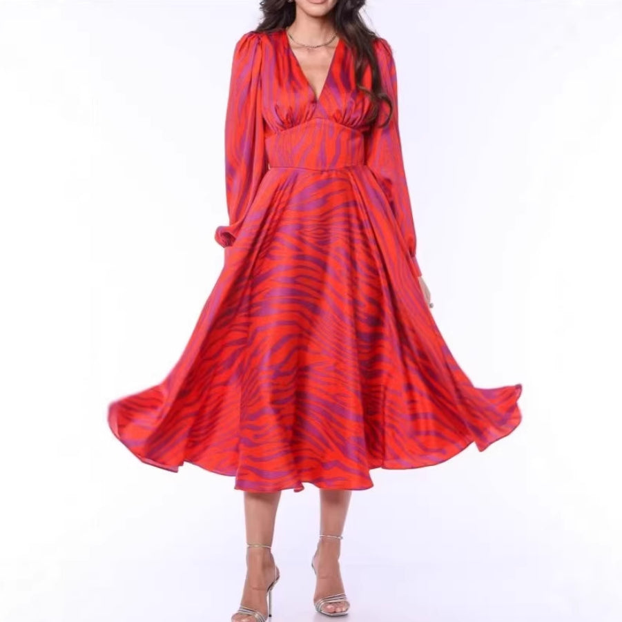 V-neck Long-sleeved Belted Loose-fitting Dress