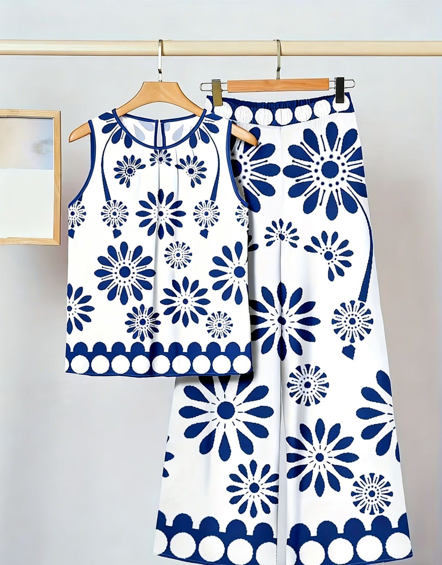 Womens Sleeveless Irregular Tank Top And Pants Fashionable Printed Two-Piece Set