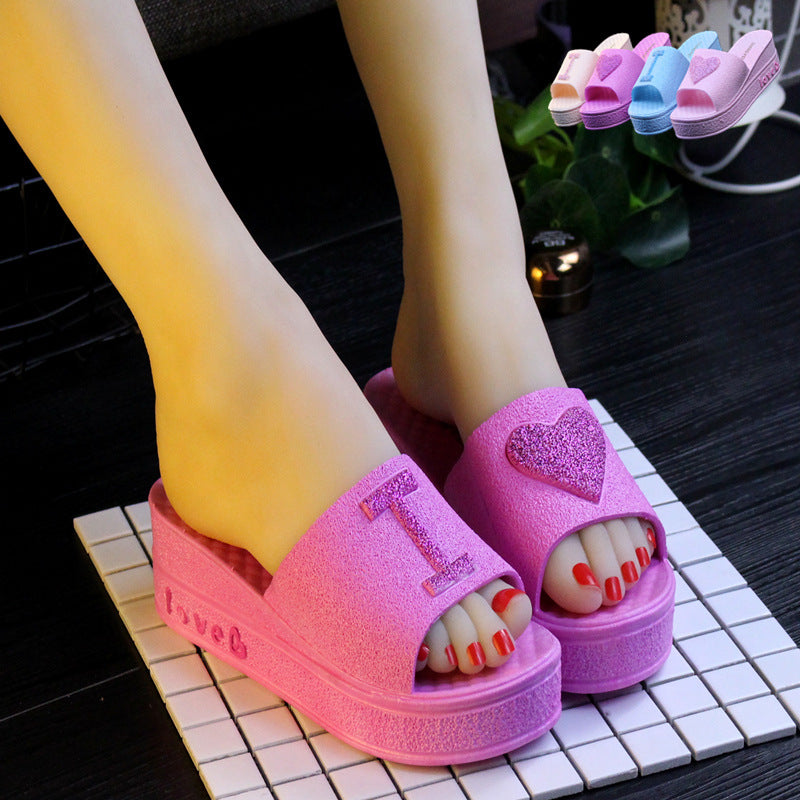 Women's Cute Peach Heart Thick Soft Sole Slippers