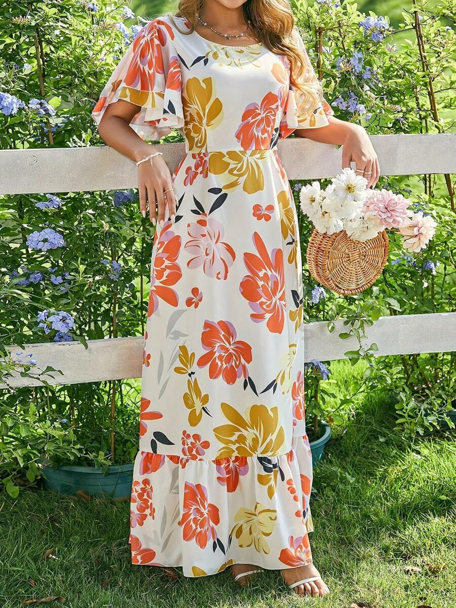 Elegant Long Womens Dress With A Chic Printed Design