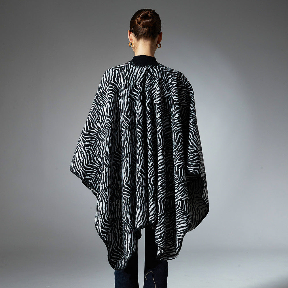 Nyt mellemlangt varmt vinter sjal med zebraprint