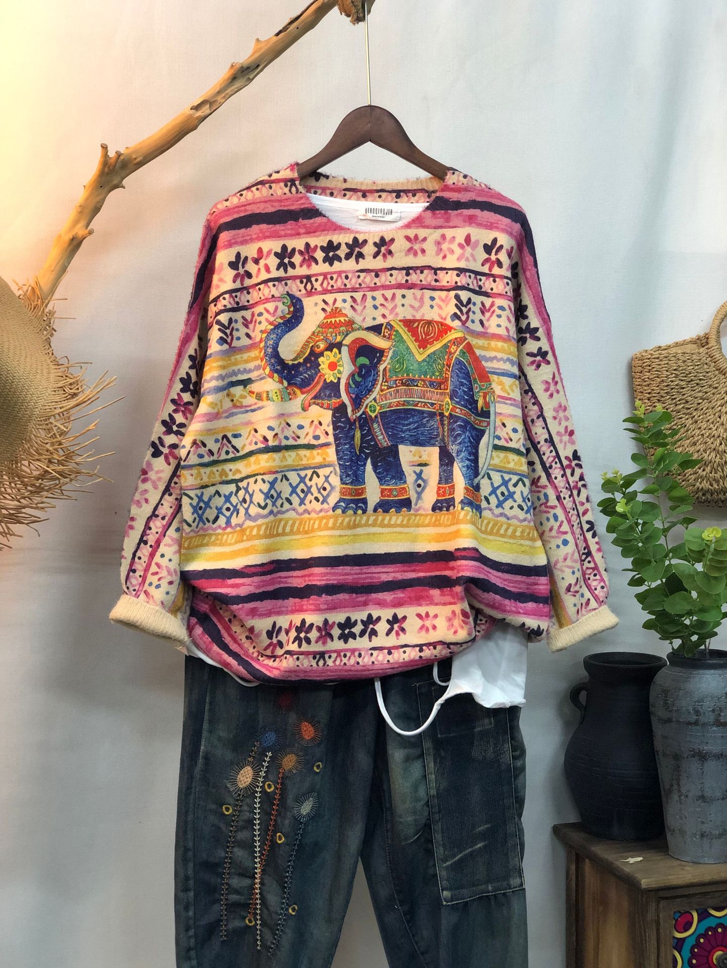 New Women's Loose-fitting Round-neck Sweater For Outerwear