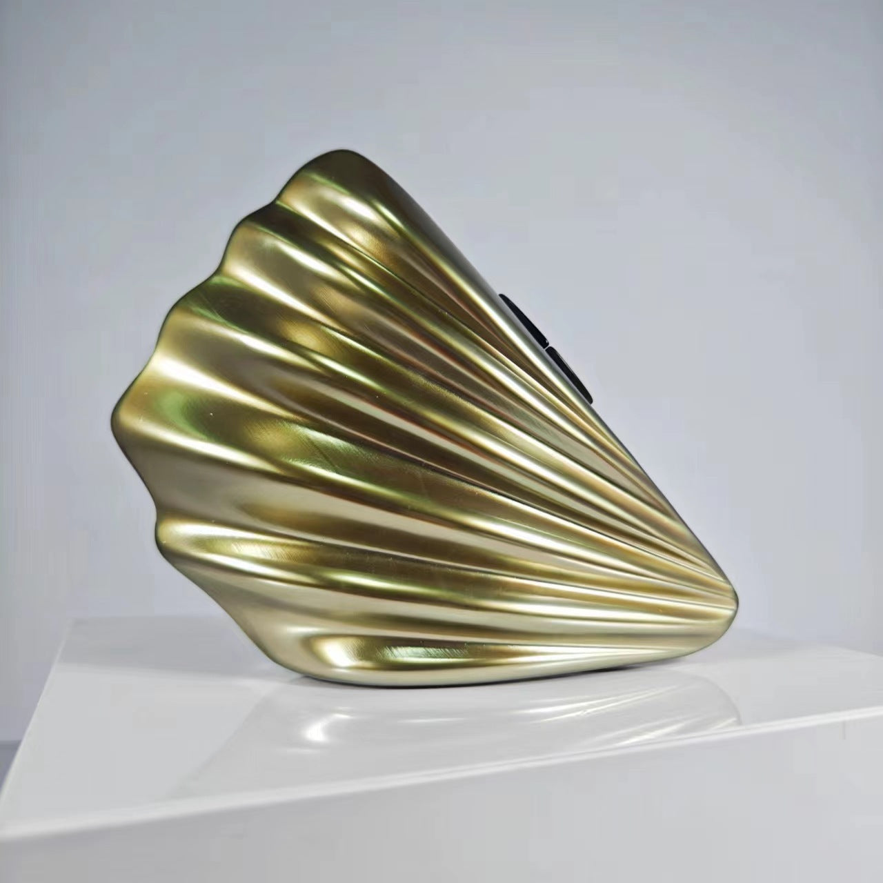 Women's One-shoulder Crossbody Bag Fan-shaped Shell Acrylic Bag Clutch